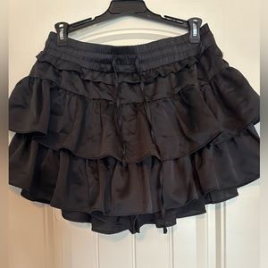 Black ruffle skort